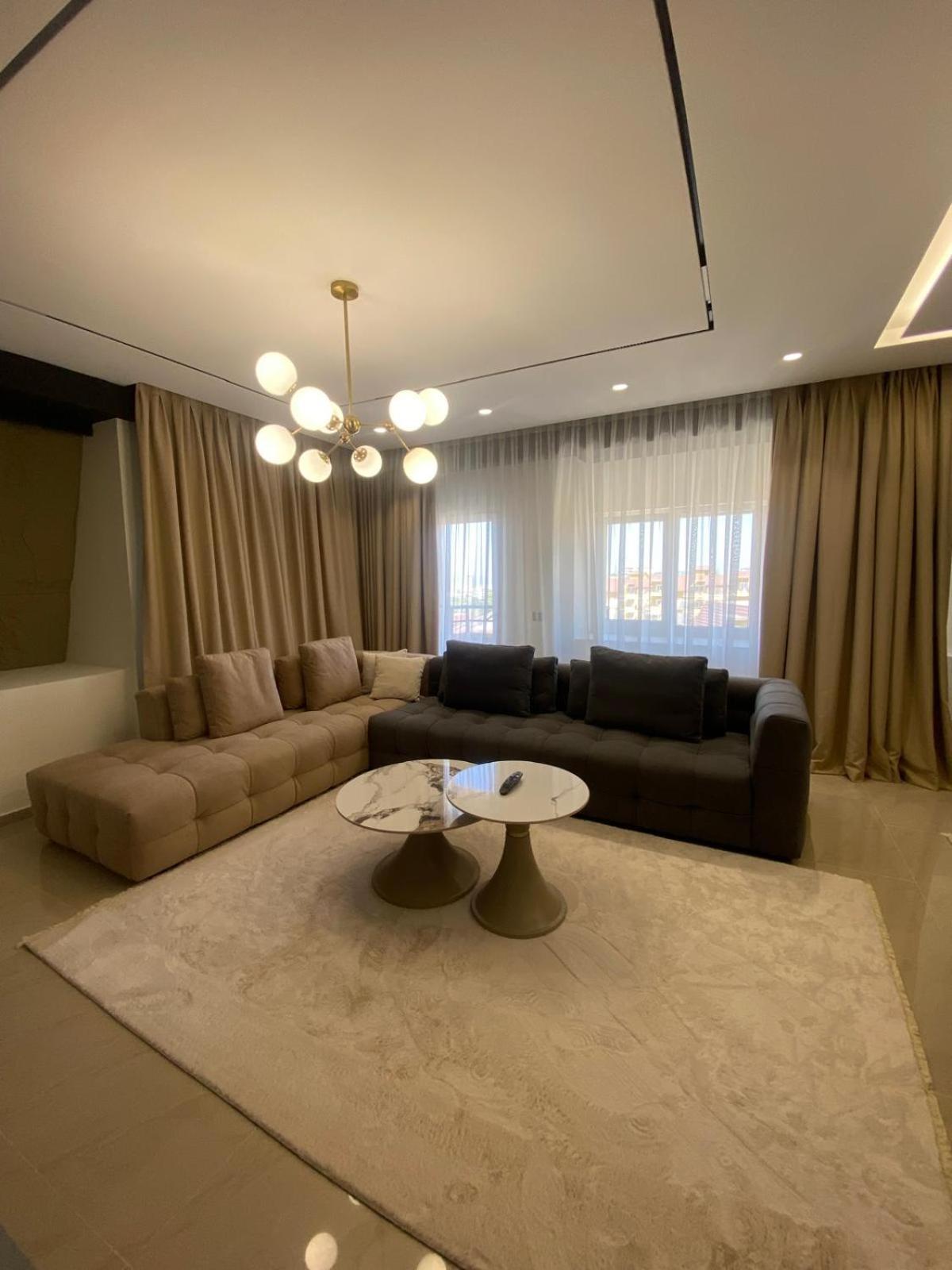 Apartment Luxury Land
